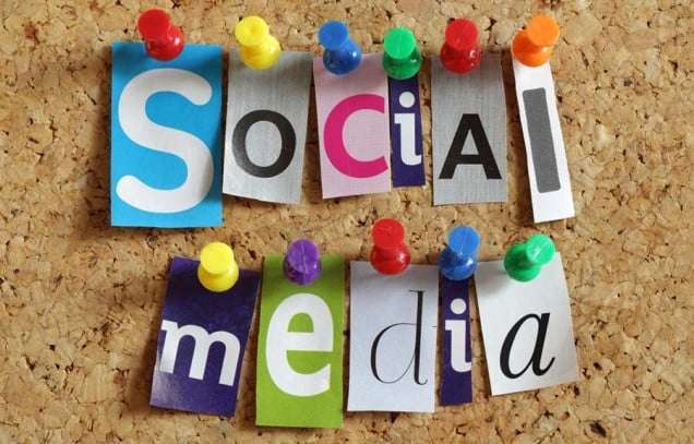 social_media_24529277